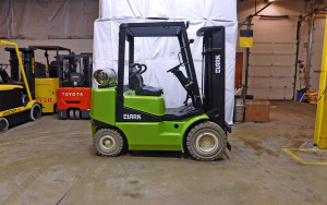 2000 Clark CGP25 Forklift on Sale in Arizona