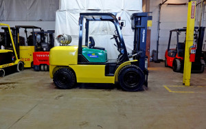 2005 Komatsu FG45T-8 Forklift on Sale in Arizona