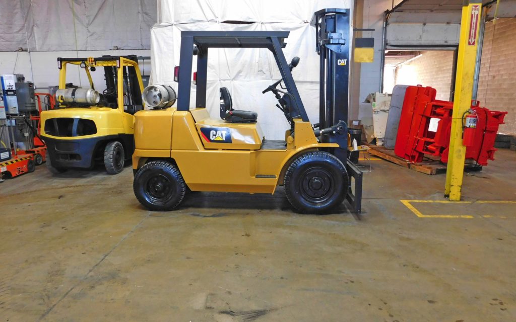 2004 Caterpillar GP40K Forklift on Sale in Arizona