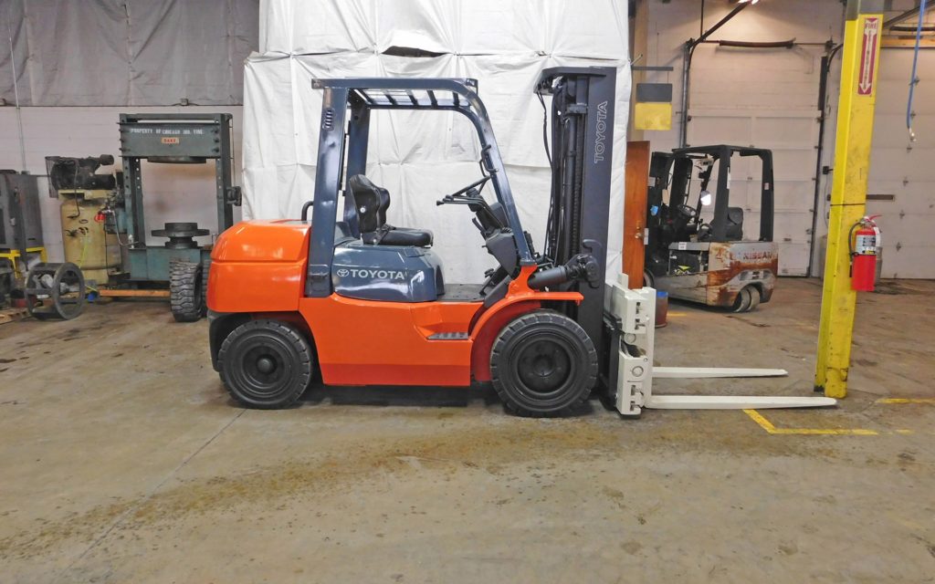 2012 Toyota 7FDU35 Forklift On Sale in Arizona